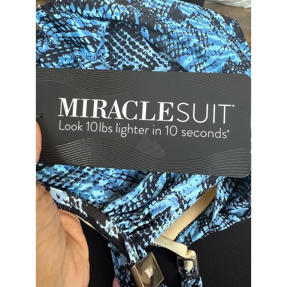 NWT Miraclesuit It's A Wrap One Piece in Boa Blues One Piece‎ Sz 16 $200